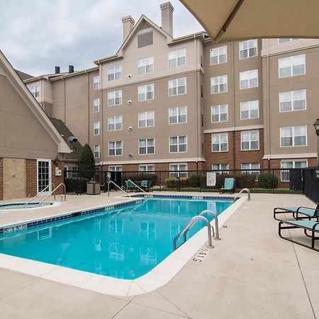 Residence Inn By Marriott Charlotte Piper Glen Bagian luar foto